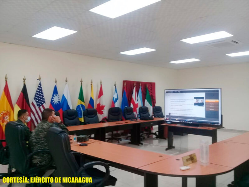ejercito-de-nicaragua-en-cursos-seminarios-cooperacion-reino-unido